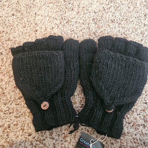 Fingerless Gloves/Mittens - Picture 2 of 4
